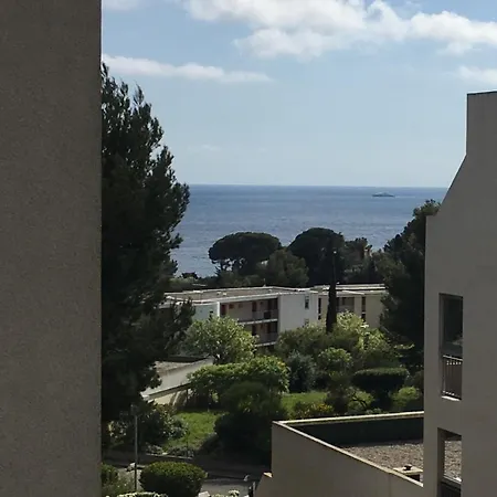 Grand Et Confortable Studio 30 M2 En Bord De Apartment *