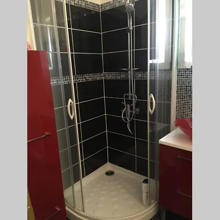 Grand Et Confortable Studio 30 M2 En Bord De * La Ciotat
